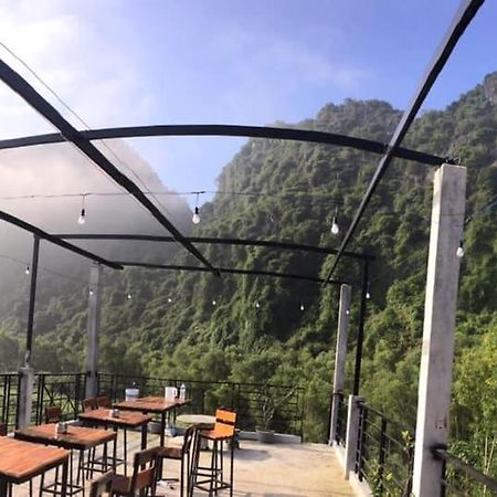 Motorvina'S Homestay Фонгня Экстерьер фото